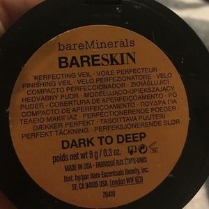 bareMinerals Makeup - Bareminerals - DARK to DEEP - Bareskin Perfecting bareMinerals Makeup - Bareminerals - DARK to DEEP - Bareskin Perfecting
